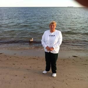 Meet your Posher, Vicky